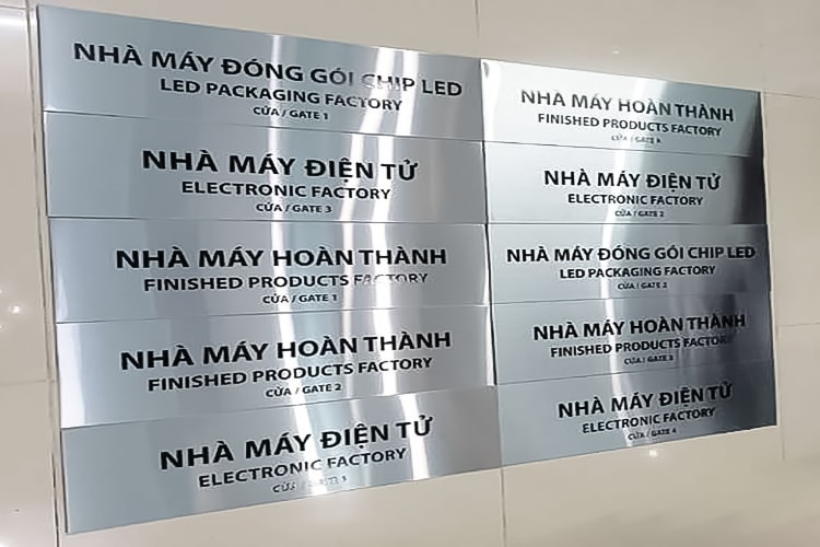 BIỂN INOX TRẮNG XƯỚC