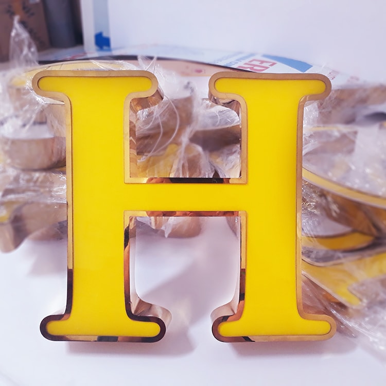 CHỮ MICA VIỀN INOX