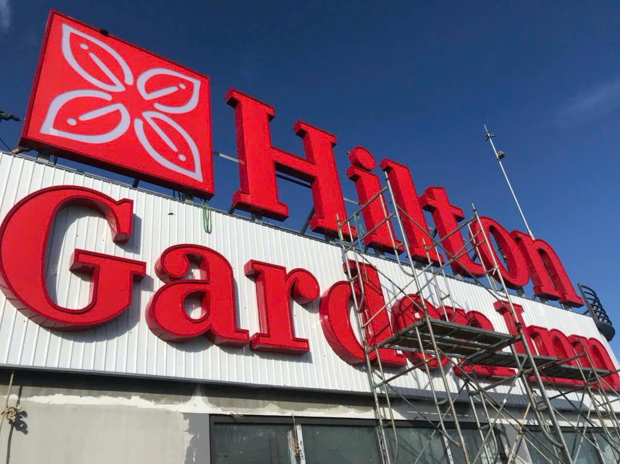 BẢNG HIỆU CÔNG TY