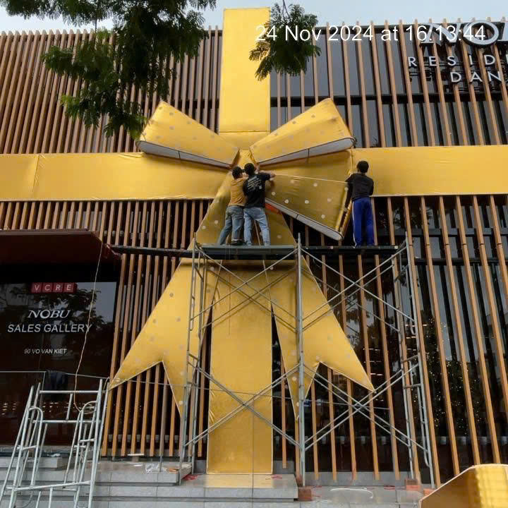 TRANG TRÍ LỄ HỘI SỰ KIỆN